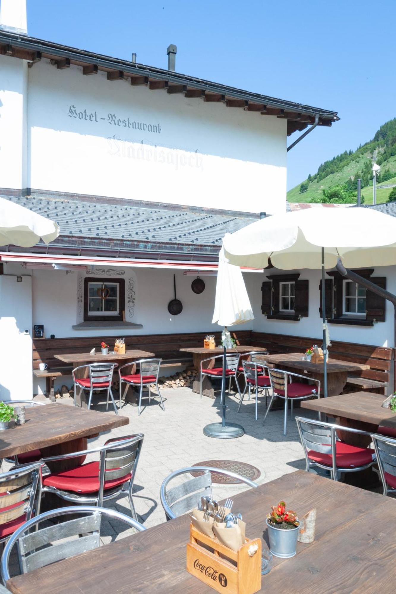 Hotel Madrisajoch St. Antönien Exterior foto