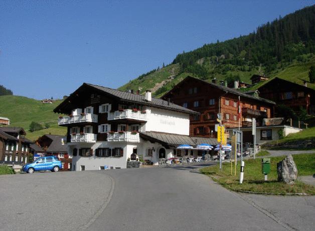 Hotel Madrisajoch St. Antönien Exterior foto